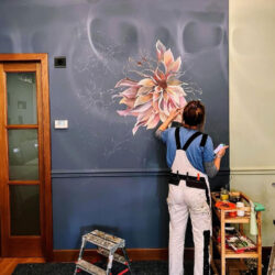 Dalia, decorazione a parete floreale